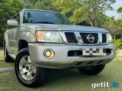 Nissan Patrol y61 2010 Manual photo 2